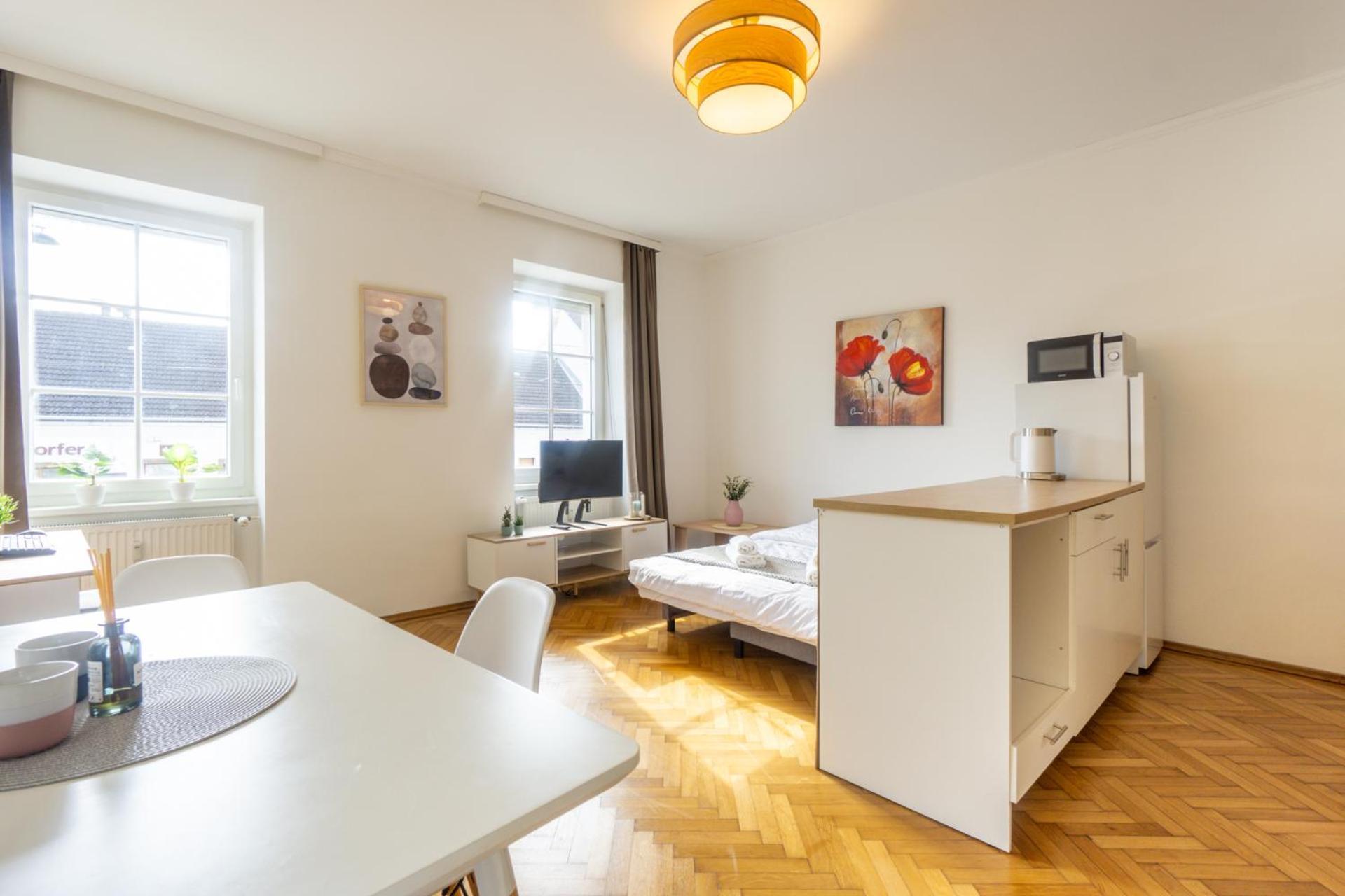 Apartamento Next To Stadion, Near To Lainzer Tiergarten Viena Exterior foto