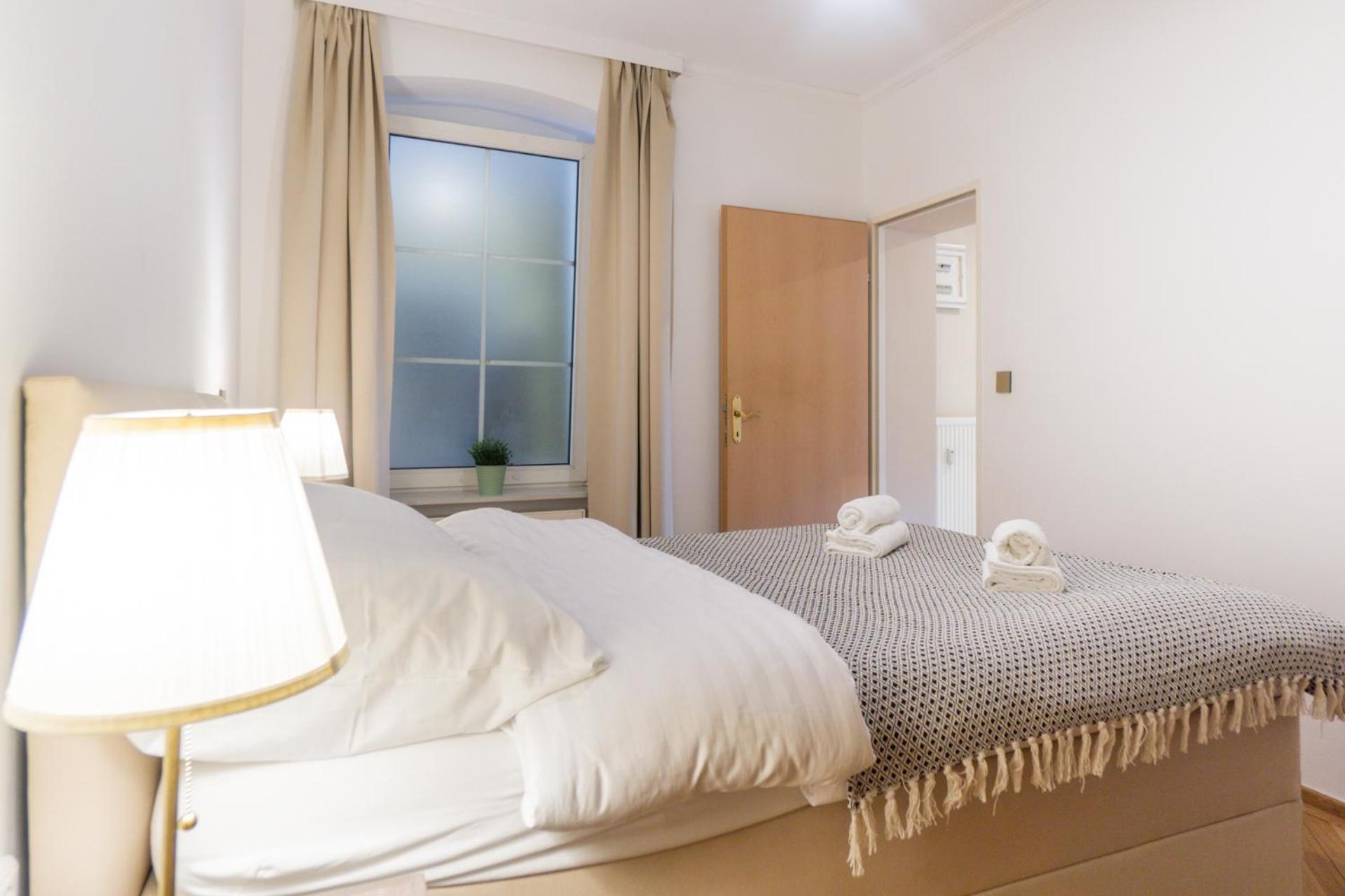 Apartamento Next To Stadion, Near To Lainzer Tiergarten Viena Exterior foto